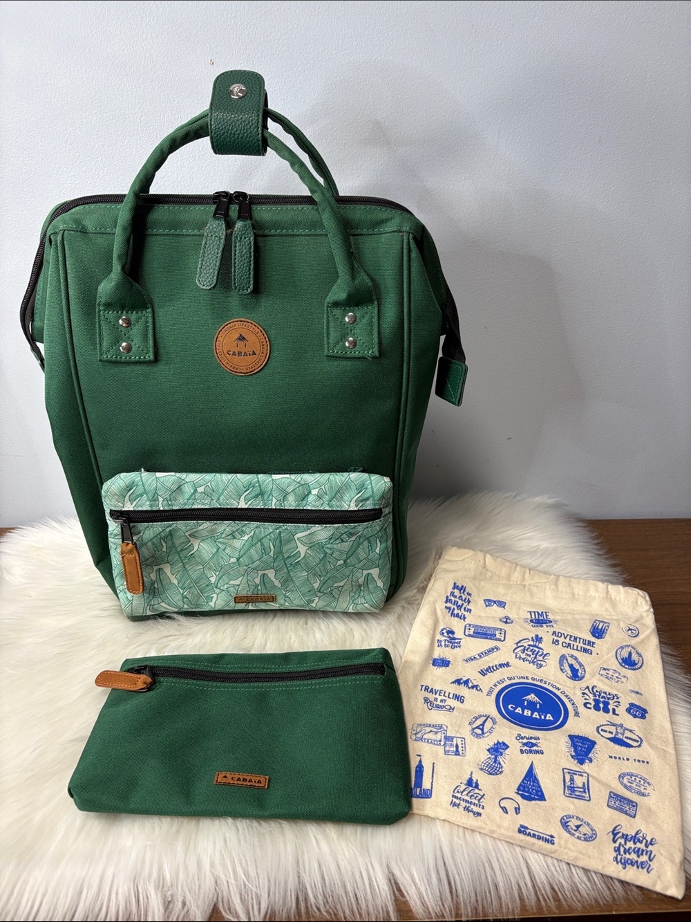 CABAÏA Adventurer Medium Montreal 18L Backpack -Adventurer Medium - Cabaïa